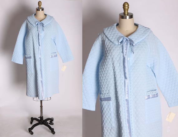 Deadstock 1950s 1960s Light Blue Quilted House Coa