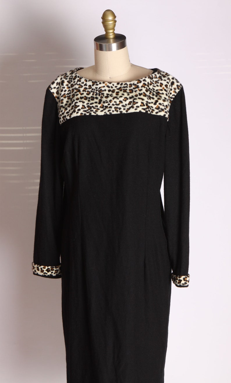 L 1970s 1980s Black and Leopard Print Long Sleeve Winter Dress