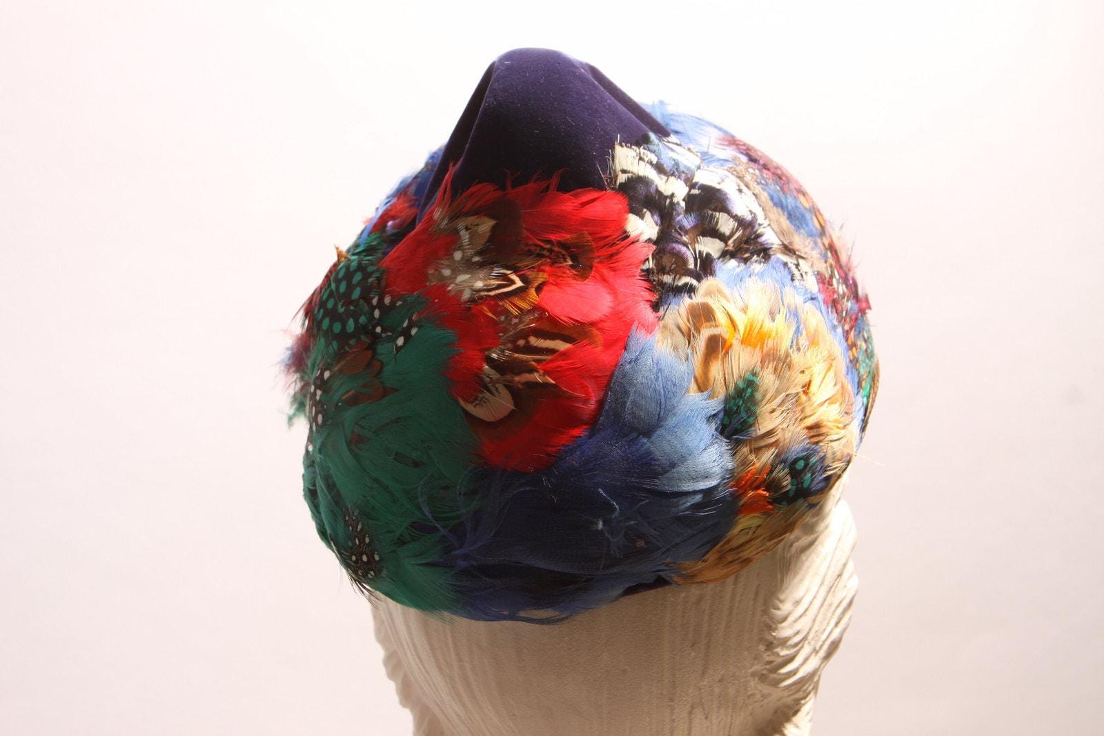 1950s 1960s Multi-colored Feather Pointed Top Formal Hat by  display picture 3