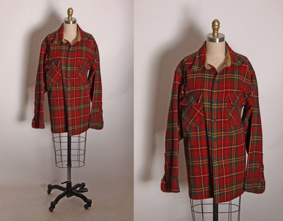 1970s Red and Green Holiday Christmas Plaid Long Sleeve Wool Mens Jacket by Woolrich -XL