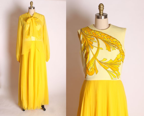 1960s 1970s Yellow Polyester and Chiffon Accordio… - image 1