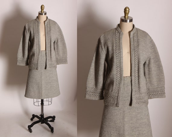 1960s Gray Knit 3/4 Length Sleeve Open Front Jacket with Matching Knit Skirt Two Piece Knit Skirt Suit -M