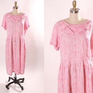 1960s Pink and White Swirl Short Sleeve Button Detail Plus Size Volup Dress by Sears 1XL image 1