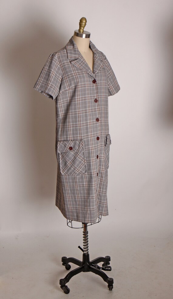 1970s Brown, Tan and White Plaid Short Sleeve But… - image 5