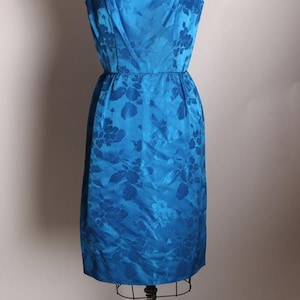 1950s Blue Floral Brocade Sleeveless Wiggle Dress with Matching 3/4 Length Sleeve Jacket Outfit -S