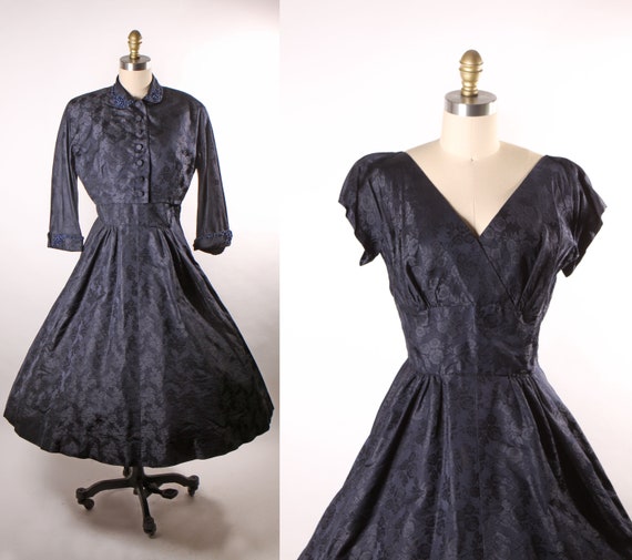 1950s Dark Navy Blue Floral Brocade Short Sleeve Fit and Flare Dress with Matching Beaded 3/4 Length Sleeve Jacket -M