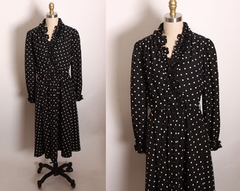 1970s Black and Cream Polka Dot Ruffle Collar V Neck Long Sleeve Dress by Lorac Original -1XL