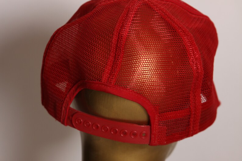 1970s Red and White MoorMans Mesh Snap Back Trucker Hat Ball Cap image 8