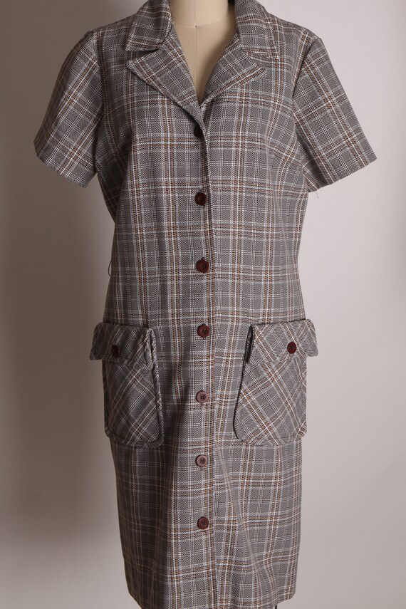 1970s Brown, Tan and White Plaid Short Sleeve But… - image 4