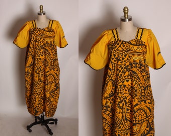 1970s 1980s Orange Yellow and Brown Geometric Abstract Hawaiian Print Short Sleeve Hawaiian Muu Muu Dress -2XL