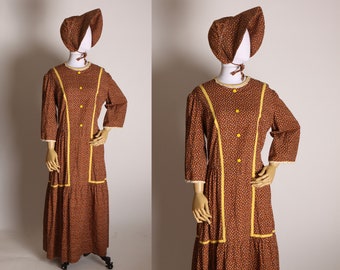 1960s Brown and Golden Yellow Floral Calico Full Length Ruffle Hem Prairie Cottagecore 3/4 Length Sleeve Dress with Matching Bonnet -2XL