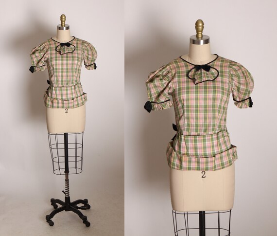 1930s 1940s Tan, Pink and Green Plaid Short Sleeve Gathered Bustle Bow Tie Victorian Style Cottagecore Blouse -XXS