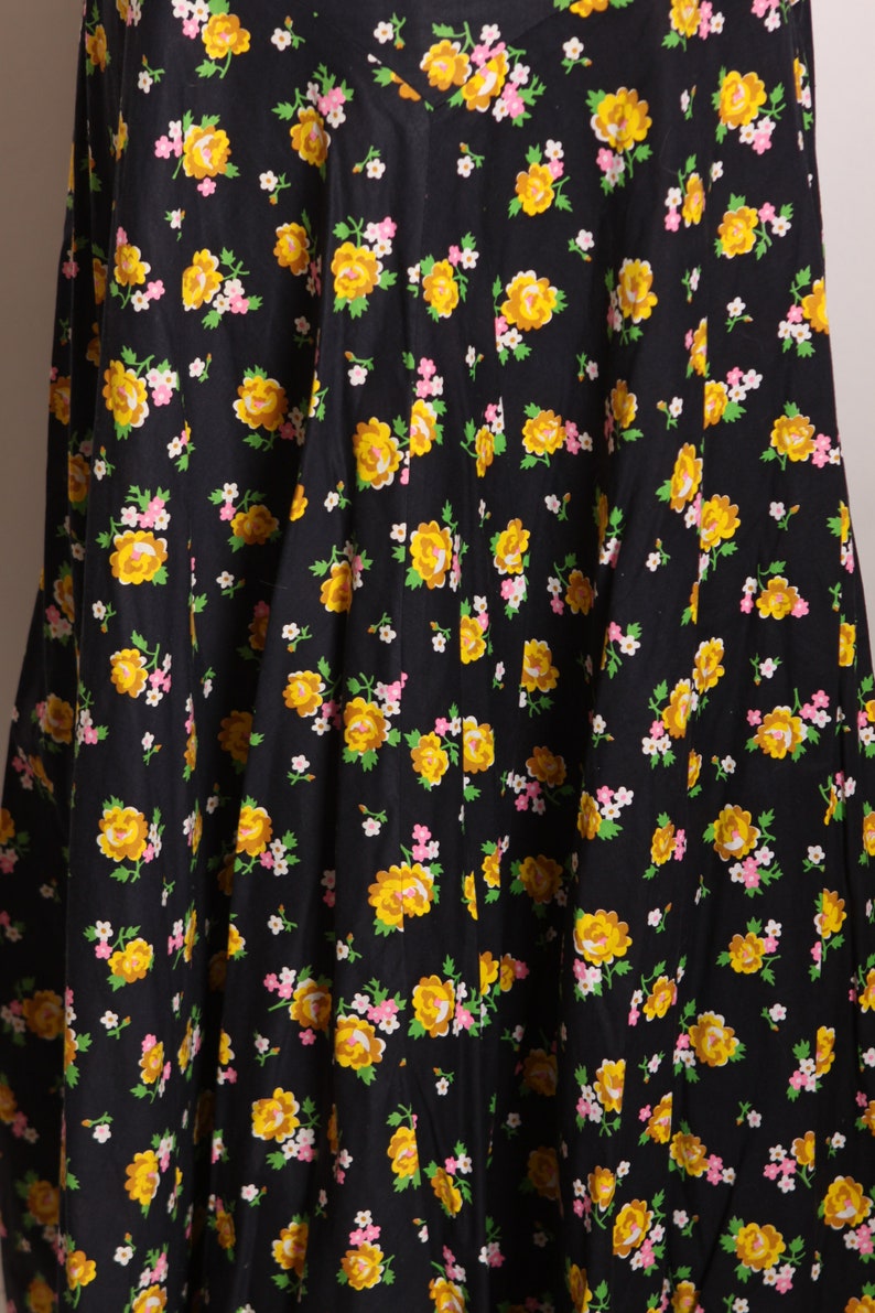 1970s Black, Yellow, Green and Pink Floral Full Length Prairie Cottagecore Skirt by Lanz Original M image 4