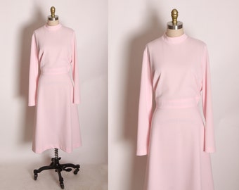 1970s Light Pink Polyester Bracelet Sleeve Below the Knee Dress by Empress of Dallas -L