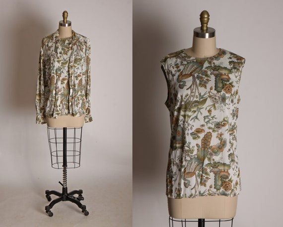 1970s Polyester Novelty Chinese Peacock Vase Print  Sleeveless Blouse with Matching Button Up Long Sleeve Blouse Two Piece Outfit -L