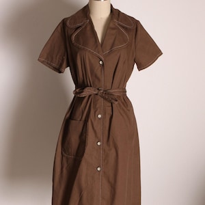 1970s Brown Button Up Short Sleeve Dog Ear Collar Belted Dress by Ship N’ Shore -L