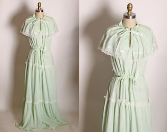 1970s Mint Green Draped Collar White Lace Trim Prairie Cottagecore Dress by PBJ -L