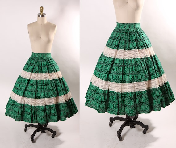 1940s Emerald Green, Black and White Lace Insert Abstract Swirl Fit and Flare Mexican Skirt -XS