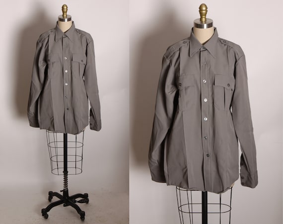 Deadstock 1970s Gray Long Sleeve Button Down Zip Up Uniform Shirt by Clifton Super Shirt -M-L