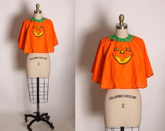 1980s Orange and Green Novelty Pumpkin Jack-o-Lantern Shawl Halloween Cape Costume