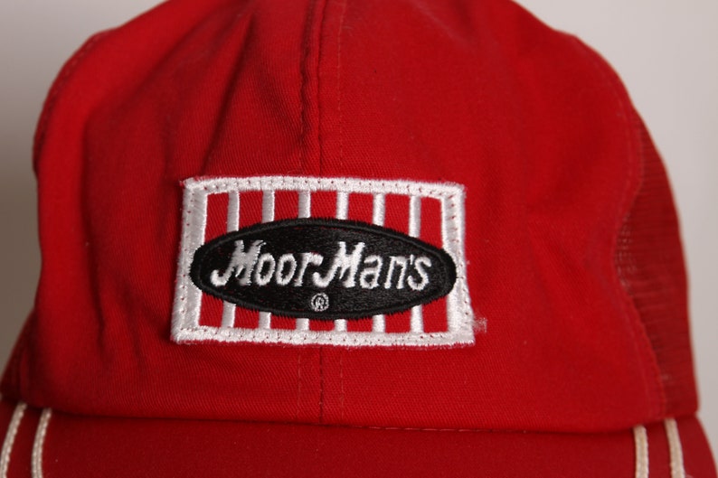 1970s Red and White MoorMans Mesh Snap Back Trucker Hat Ball Cap image 3