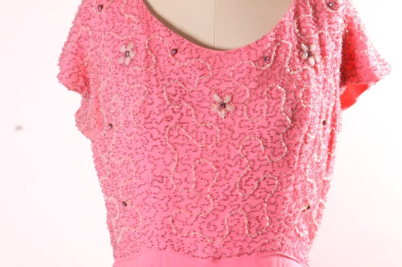 1960s Pink Short Sleeve Swirl Floral Beaded Chiffon Overlay Plus Size Volup Dress L image 6