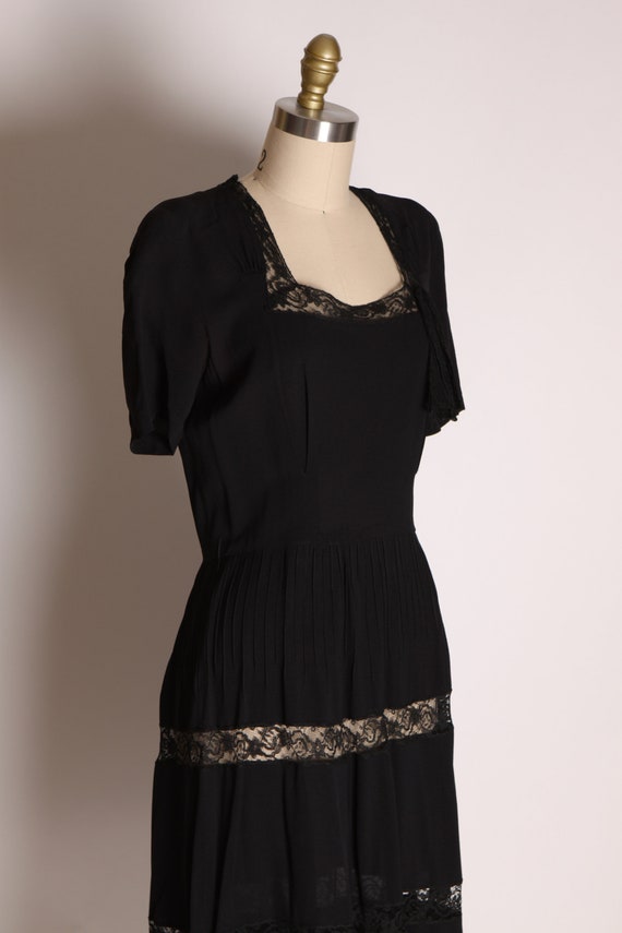 Late 1930s Early 1940s Black Sheer Lace Panel Sho… - image 7