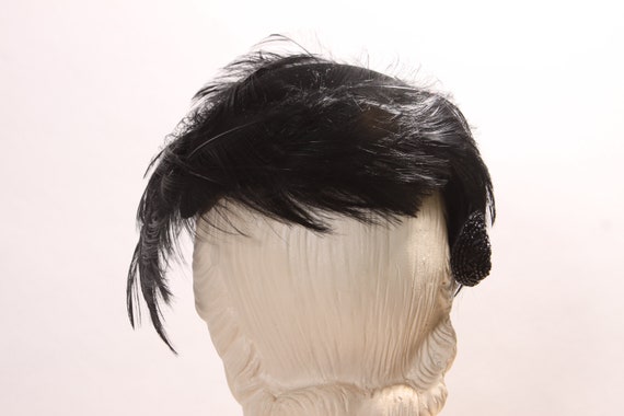 1950s Black Feather and Velvet Swirl Casque Forma… - image 5
