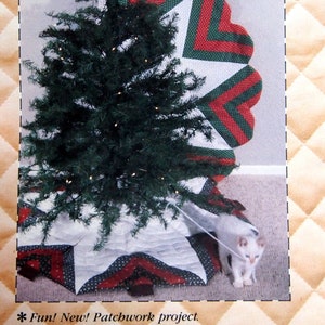 Christmas Tree Skirt By Kristi McClain And Patch Press Vintage Quilting And Sewing Pattern Packet 1985