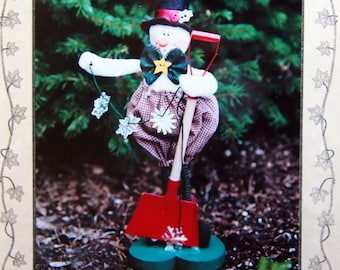 Itsy Bitsy Snowman - 8" Snappy-Suited Snow Shoveler By Valarie Seaman & Abbey Lane Sewing Pattern Packet 2003