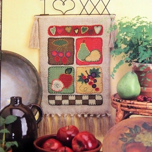 Fruit Squares By Elizabeth Spurlock And StitchWorld X-Stitch Vintage Zählmuster Kreuzstichmuster Broschüre 1996