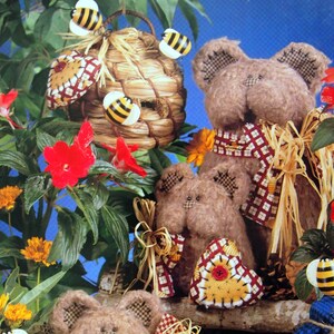 Honey Bunch Bears By Dee Longwith Vintage Sewing Pattern Leaflet 1996