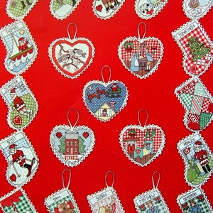 Baumbesatz von Jeanette Crews Designs, Inc. Vintage Kreuzstichmuster Blättchen 1986
