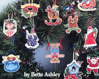 Christmas Clippers - 30 Ornaments To Cross Stitch By Bette Ashley Vintage Counted Cross Stitch Pattern Booklet 1992