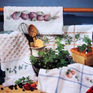 Paint-A-Towel Küchenhandtücher - 8 Bügelbilder von Faith Rollins Tole Und Dekorative Malerei Bügelbild Applikationsbroschüre 1990