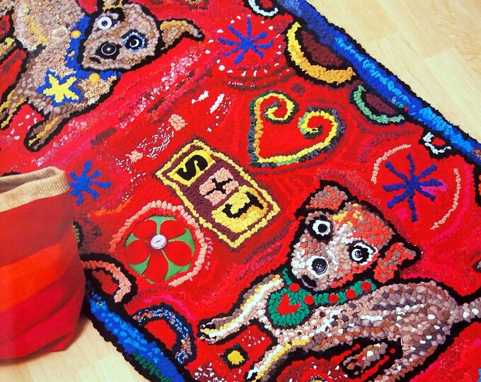 Small Rag Rug Project Book Making Rag Rugs - 15 Step-by-step Projects - Clare Hubbard, General ...
