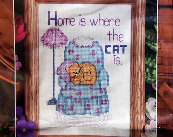 Cat In Chair The Hometown Collection By Judy Blankenship And Janlynn Vintage Small Cross Stitch Kit 1997