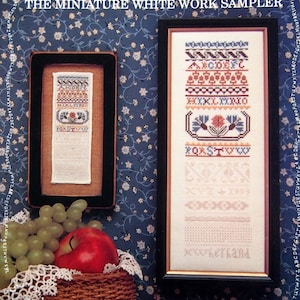 The Miniature White Work Sampler By Eileen Bennett And The Sampler House Vintage Kreuzstich Und Embroidery Muster Broschüre 1989