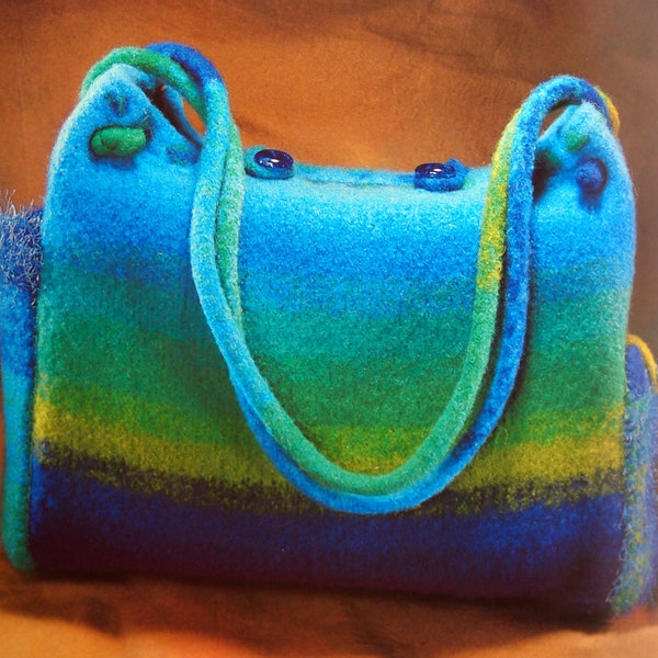 Pursenalities 20 Great Knitted And Felted Bags By Eva Wiechmann Paperback Knitting And Felting Book 2004