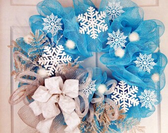 Deco Mesh Wreaths 14 Seasonal & Holiday Designs By Leisure Arts Craft Pattern Booklet 2012