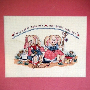 Machen Sie ein fröhliches Geräusch - 12 Designs von Joy Alldredge Vintage Kreuzstichmuster Faltblatt 1990