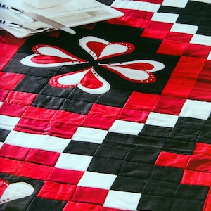 Quilt It As You Go - 5 Different Ways To Quilt As You Piece By Annie's Quilting Quilt Pattern Booklet 2014