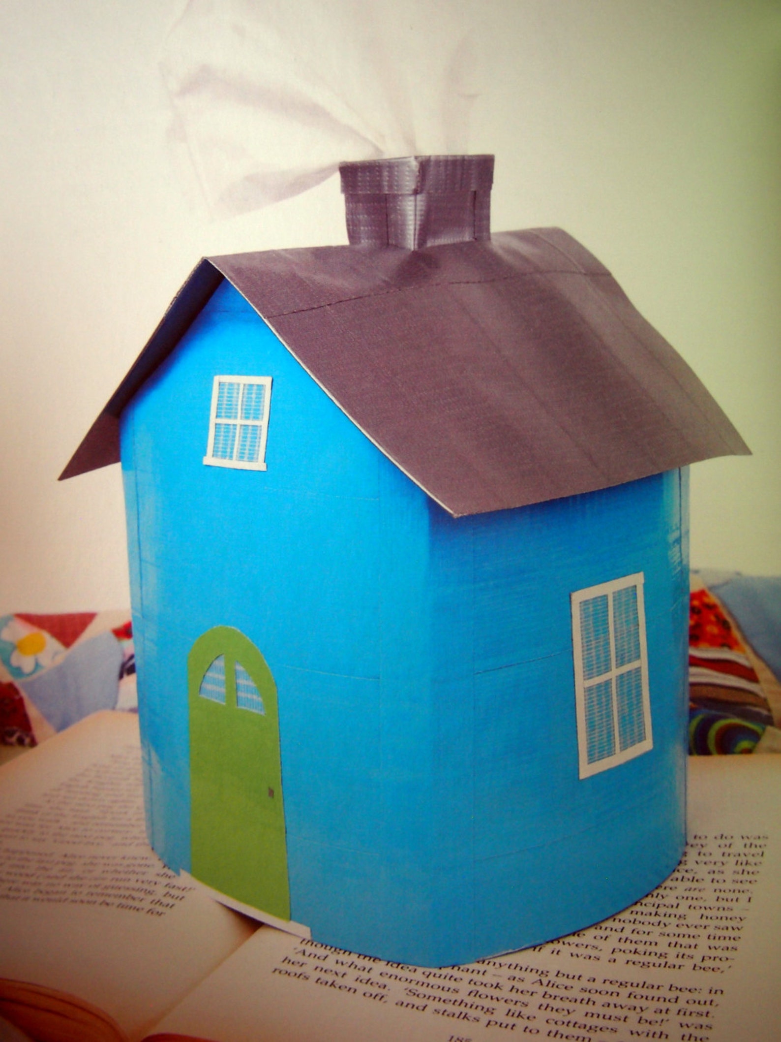 The Duct Tape Book 25 Projects to Make With Duct Tape by Jolie Etsy