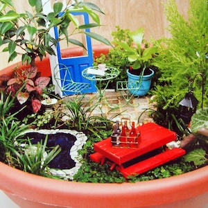 Miniature Gardens - Fairy Gardens, Dish Gardens, Terrariums And More By Katie Elzer-Peters Paperback Miniature Craft Pattern Book 2014