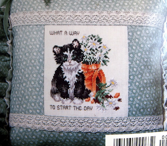 【激レア】Christine's Cat (flexi)ファンジン2冊付 Dirty Annie Cat Tarot III - The Empress - Cross Stitch Pattern