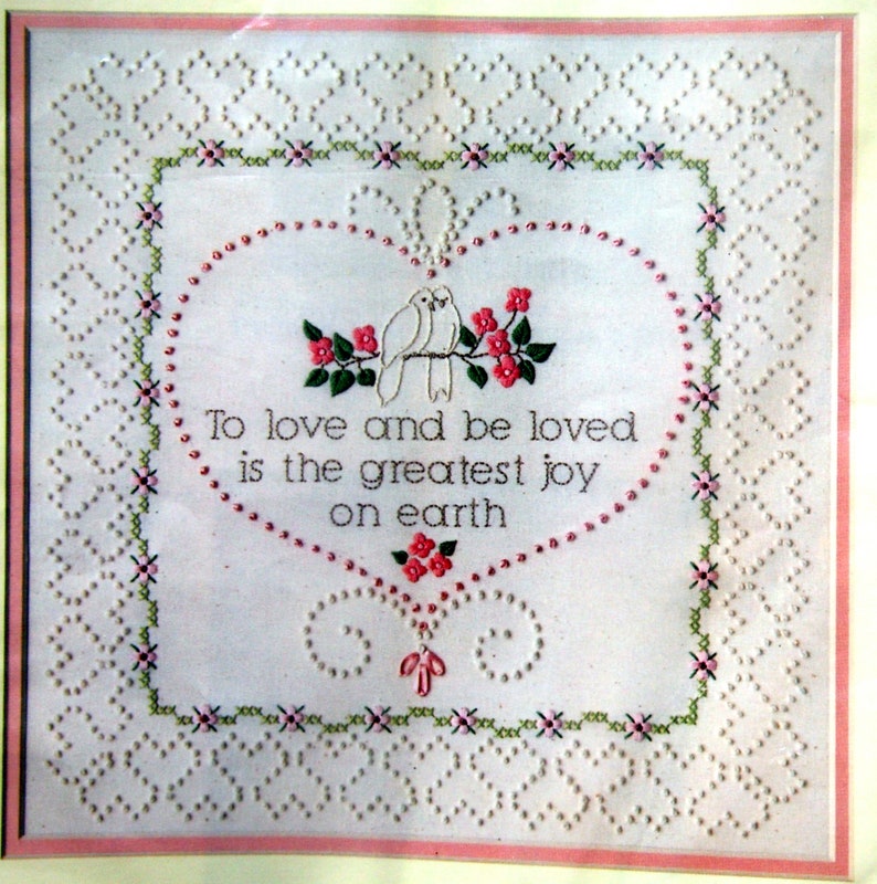 Hearts Of Love By Dimensions Vintage Candlewicking Embroidery And Stamped Cross Stitch Kit 1984