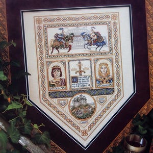 Camelot Sampler von Teresa Wentzler And Just Cross Stitch Vintage Kreuzstichmuster Faltblatt 1995