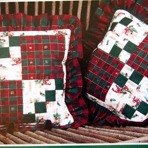 Quilt A Merry Christmas By Sandra L. Hatch Vintage Quilting Pattern Booklet 1997 image 5