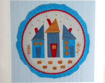 My Happy Place Pincushion By Cheryl Gunn And Waltzing With Bears Pincushion Pattern Packet 2012