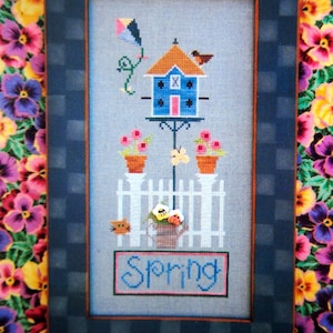 Spring Button Up (Includes Buttons) By Lizzie Kate Vintage Counted Cross Stitch Pattern Packet 1999